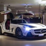 Mercedes AMG SLS開箱-前置後驅馬力怪獸車主Jonathan心得評價 -車主充電站