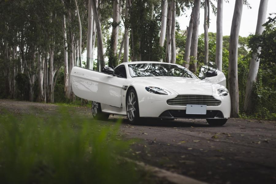 Aston Martin各車款麗寶23彎單圈最速排行榜！-車主充電站