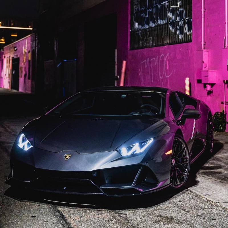 Lamborghini Huracan EVO 超跑心得開箱：相同底盤的R8 V10 plus加速更快，過彎更穩！？