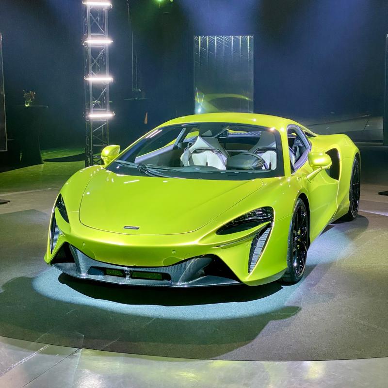 超跑品牌麥拉倫全新世代Mclaren Artura，與其他超跑品牌差異在哪裡？