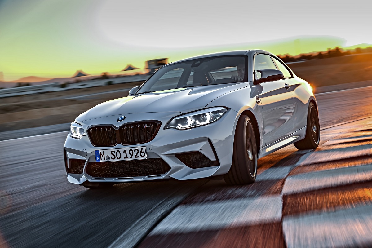 BMW 2 Series（F22）/M2（F87）鋁圈尺寸輪胎尺寸原廠建議規格-車主充電站