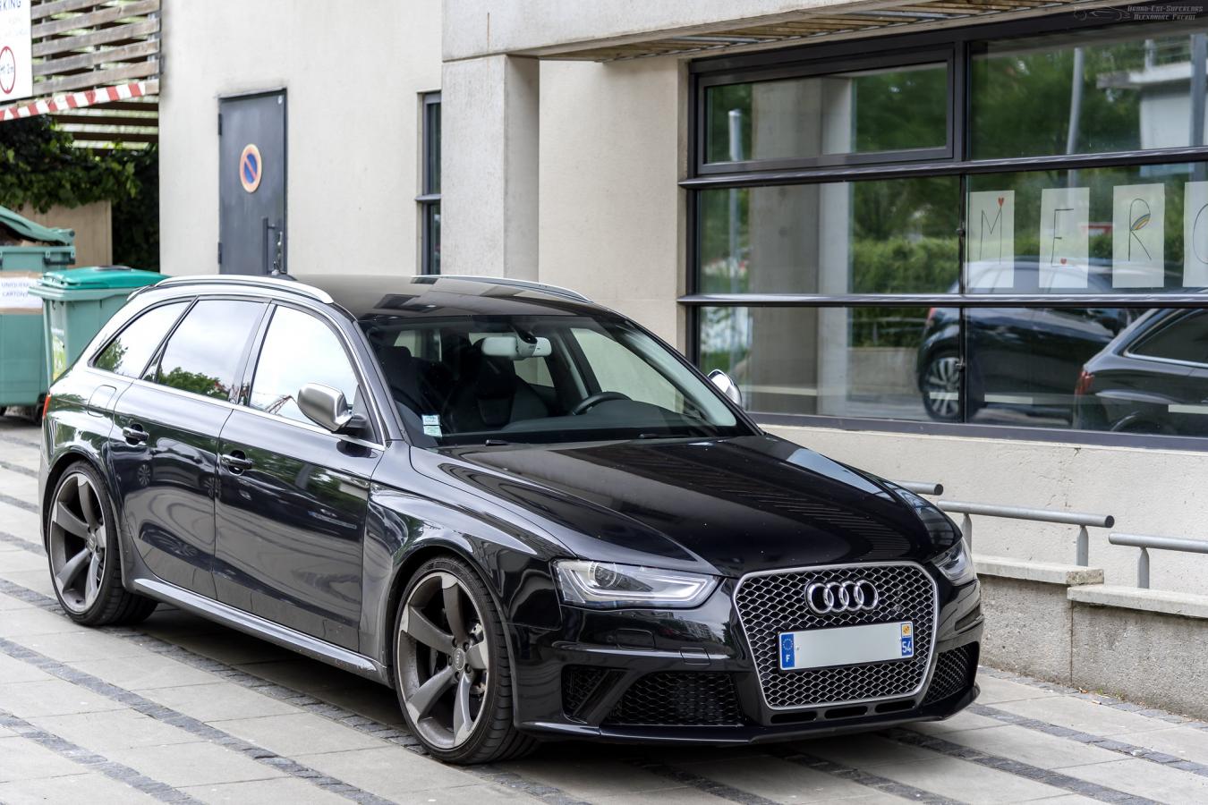 Audi召回部分A4車款，安全氣囊可能無法做動。-車主充電站
