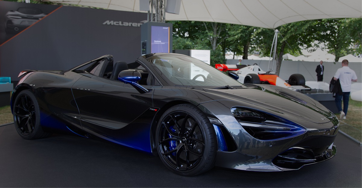 McLaren召回部分570GT、720S、Senna、GT車款，油箱內汽油有滲油疑慮。