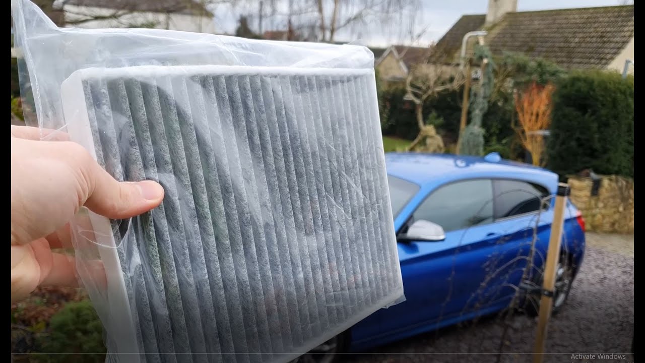如何DIY更換BMW 1 Series（F20）冷氣濾網-車主充電站