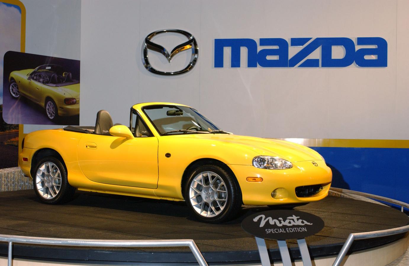 Mazda MX-5（NB）鋁圈尺寸輪胎尺寸原廠建議規格-車主充電站