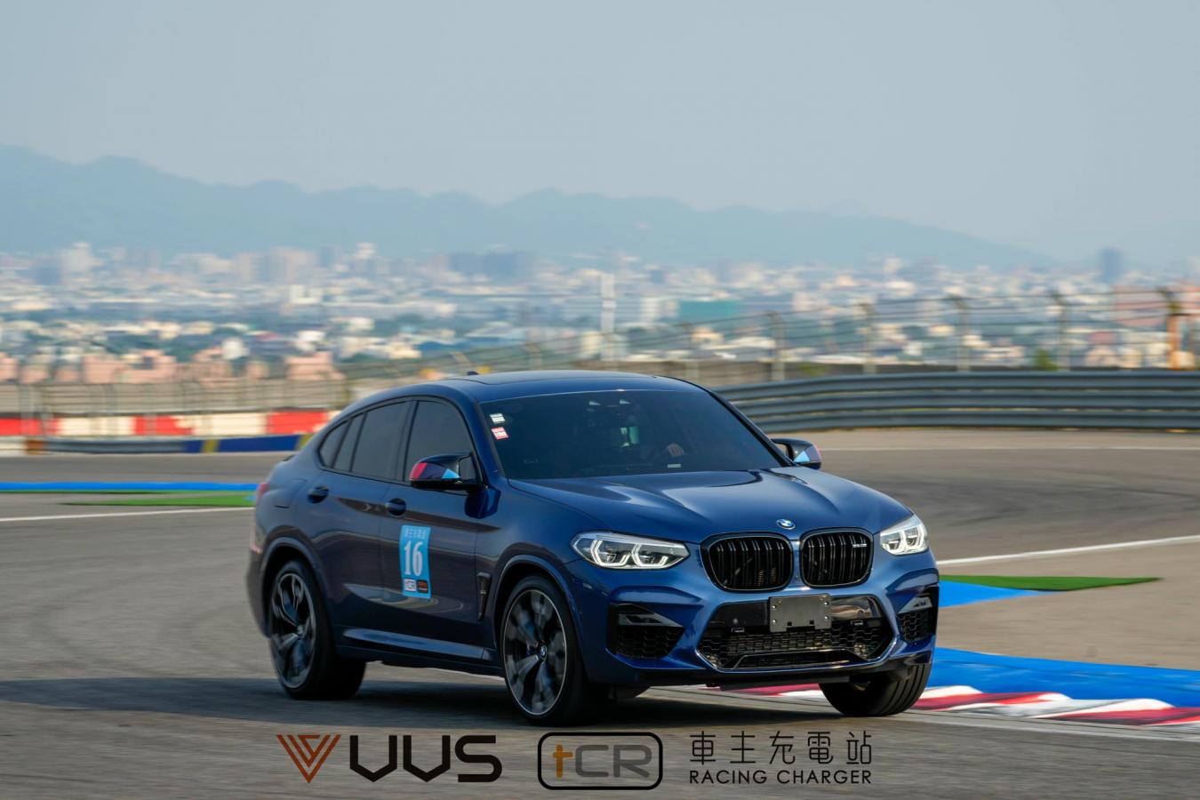 BMW X4M Competition（F98）車主心得開箱：兼顧日常代步還能下麗寶，但SUV的車重輪胎先受不了！