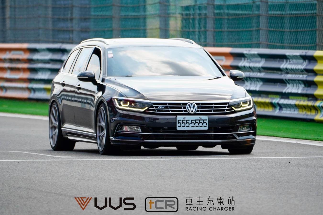 Volkswagen Passat Variant 380 TSI R-Line車主開箱心得：裝了競技型煞車系統的旅行車，裝著安全座椅也能下賽道的熱血爸爸！