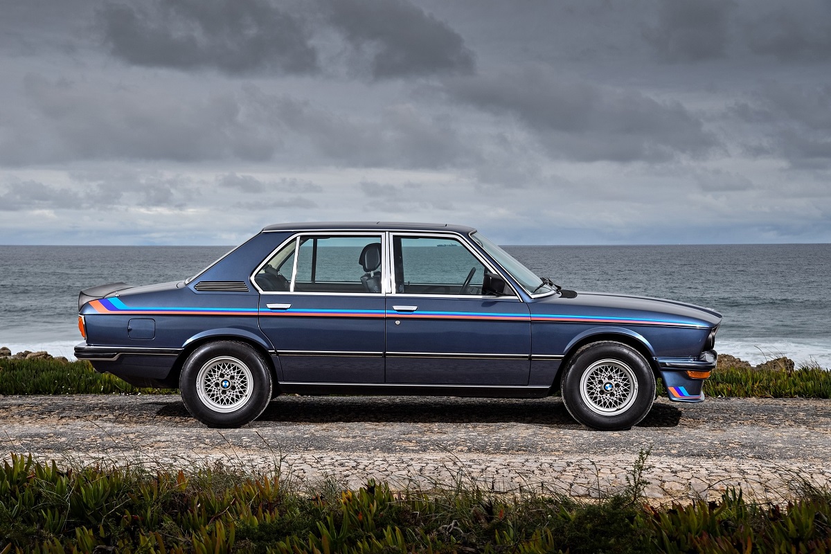 BMW 5 Series（E12）鋁圈尺寸輪胎尺寸原廠建議規格-車主充電站