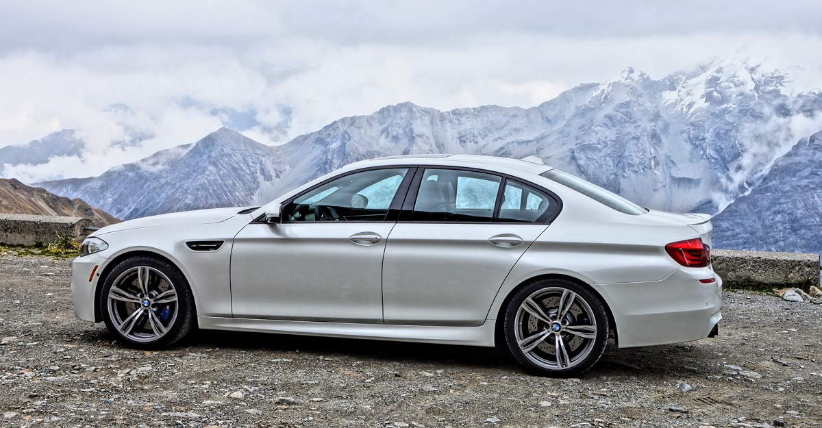 BMW 5 Series/M5（F10、F11、F07）鋁圈尺寸輪胎尺寸原廠建議規格-車主充電站