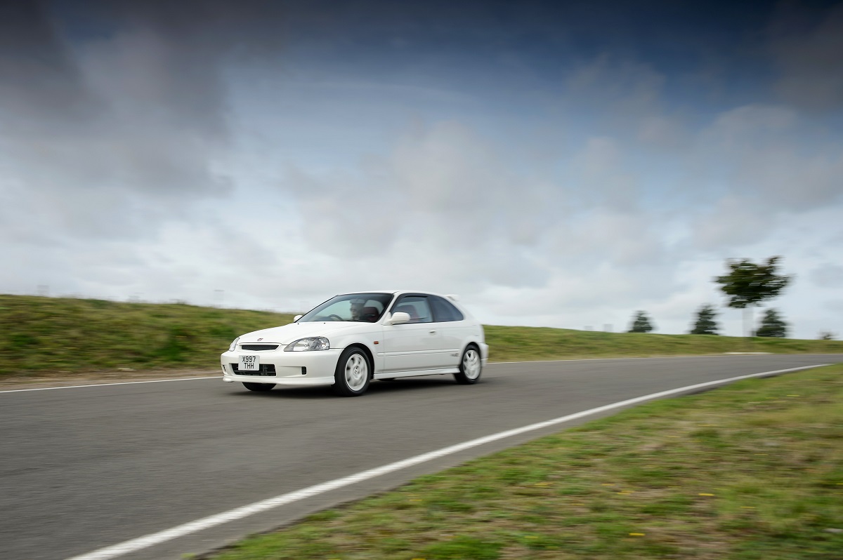 Honda Civic 六代 Type R（EK9）鋁圈尺寸輪胎尺寸原廠建議規格-車主充電站