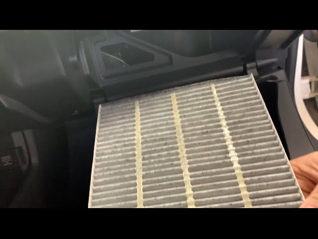 如何DIY更換Honda Civic 十代 Type R（FK8）冷氣濾網