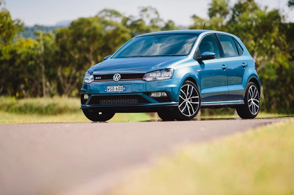 Volkswagen Polo（MK5）鋁圈尺寸輪胎尺寸原廠建議規格-車主充電站