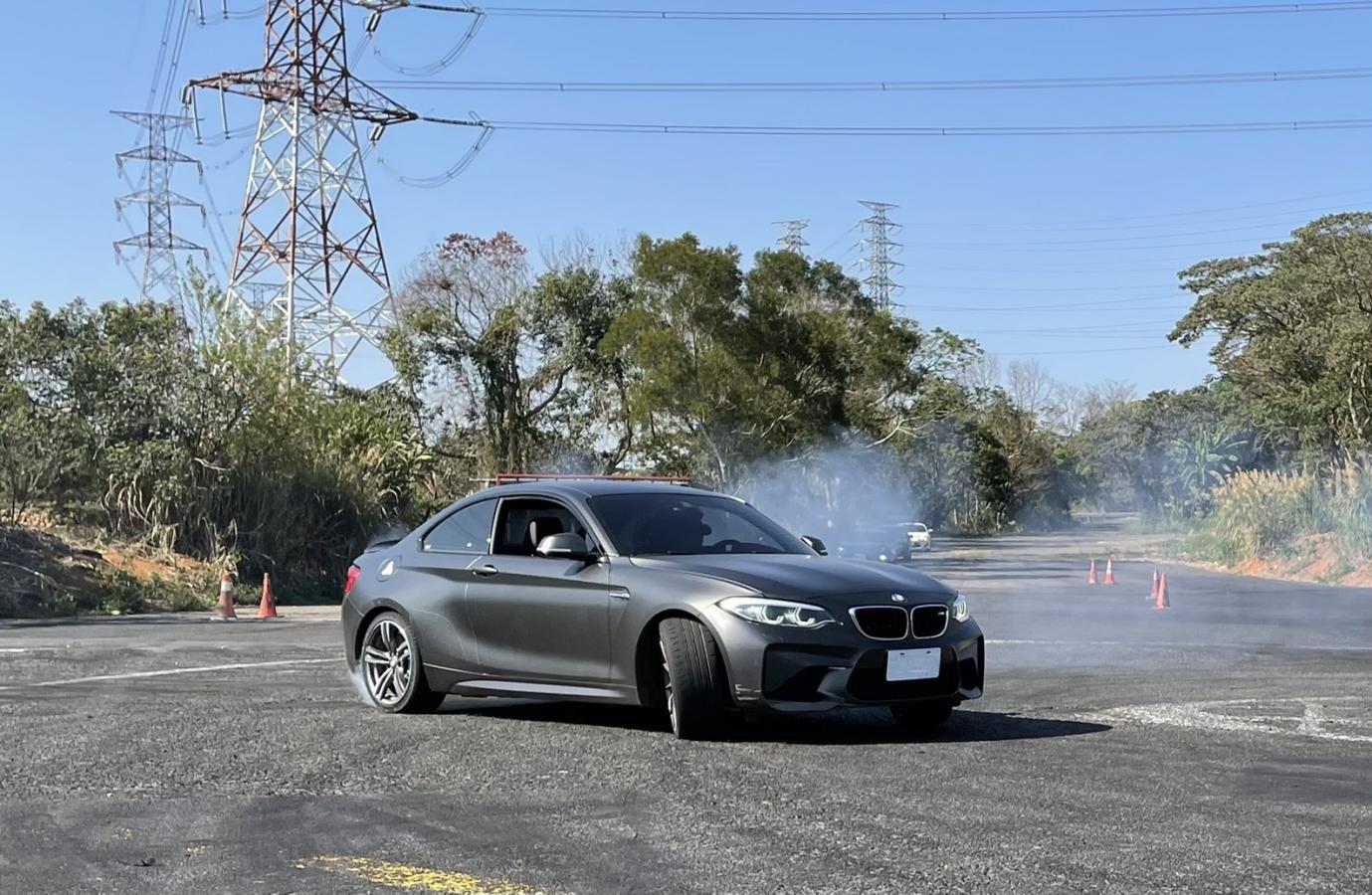 BMW 2系列（F22）、M2（F87）、M2C（F87）、M2CS（F87）台中麗寶國際賽道單圈成績排行榜-各家車主賽道日數據不斷更新中