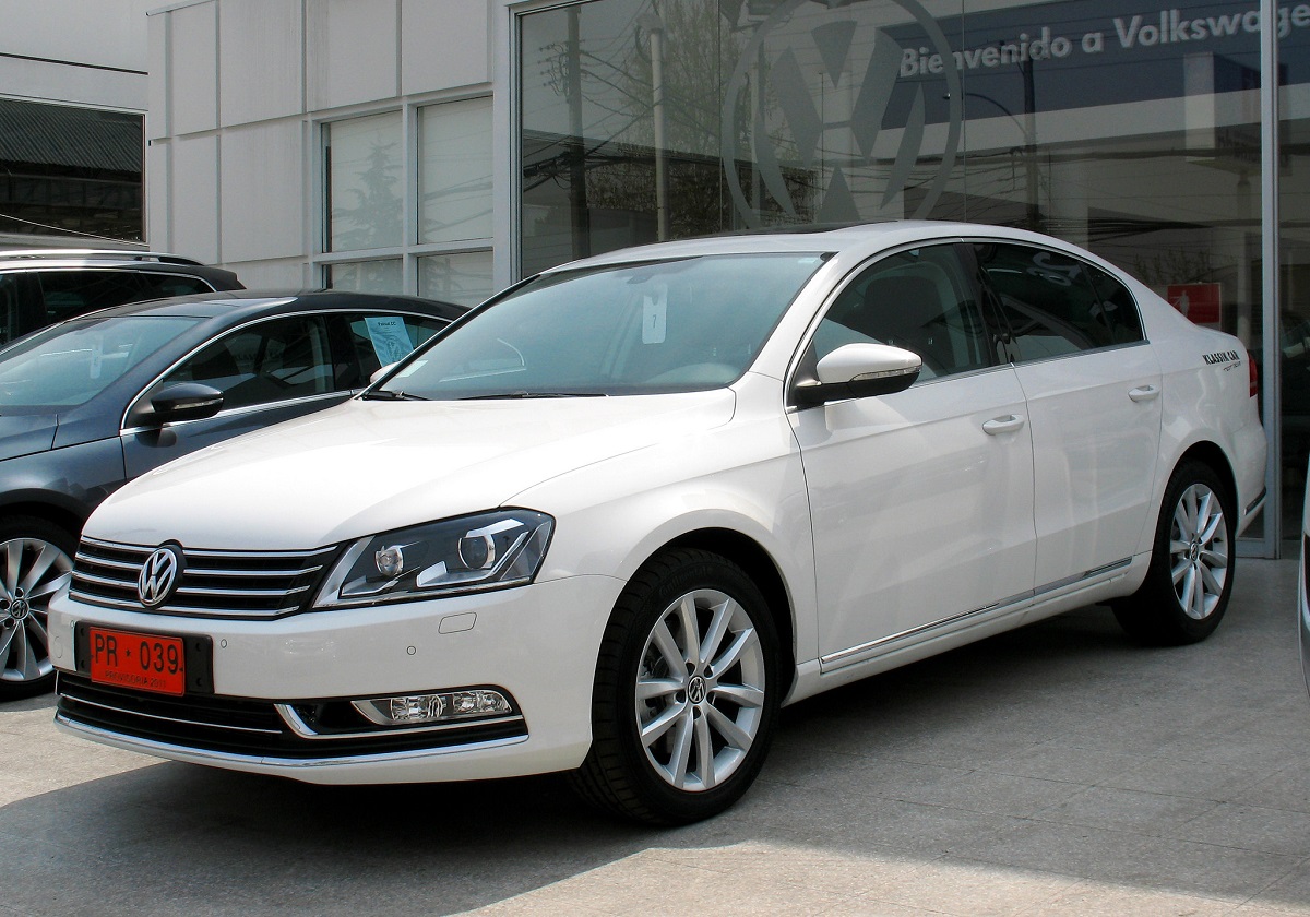Volkswagen Passat（B7）鋁圈尺寸輪胎尺寸原廠建議規格-車主充電站