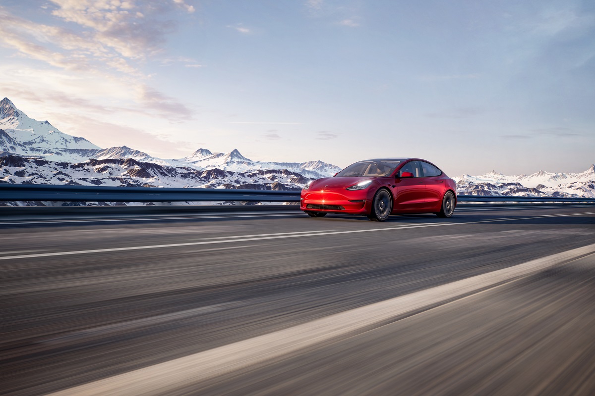 Tesla Model 3鋁圈尺寸輪胎尺寸原廠建議規格-車主充電站