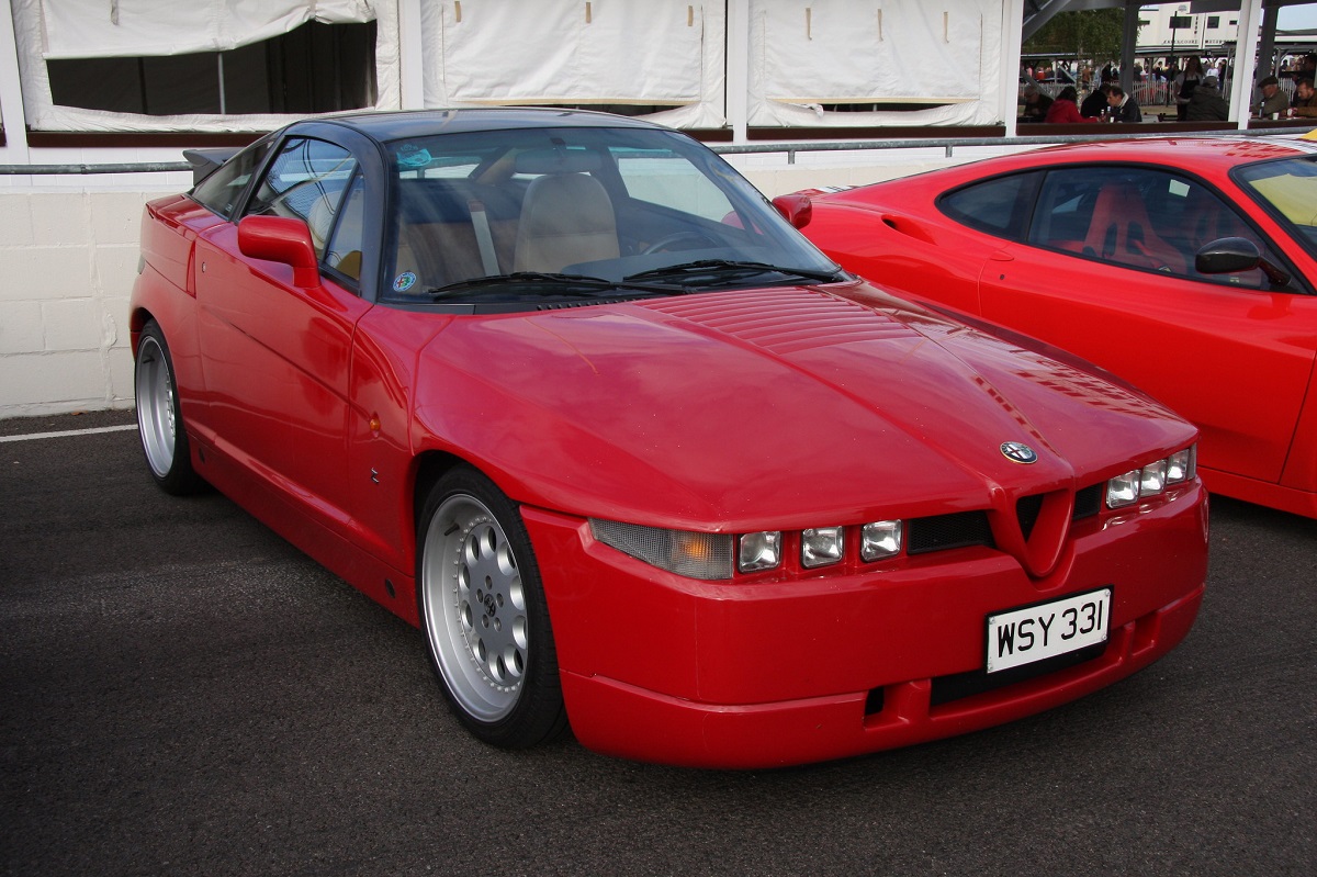 Alfa Romeo SZ/RZ（ES-30）鋁圈尺寸輪胎尺寸原廠建議規格-車主充電站