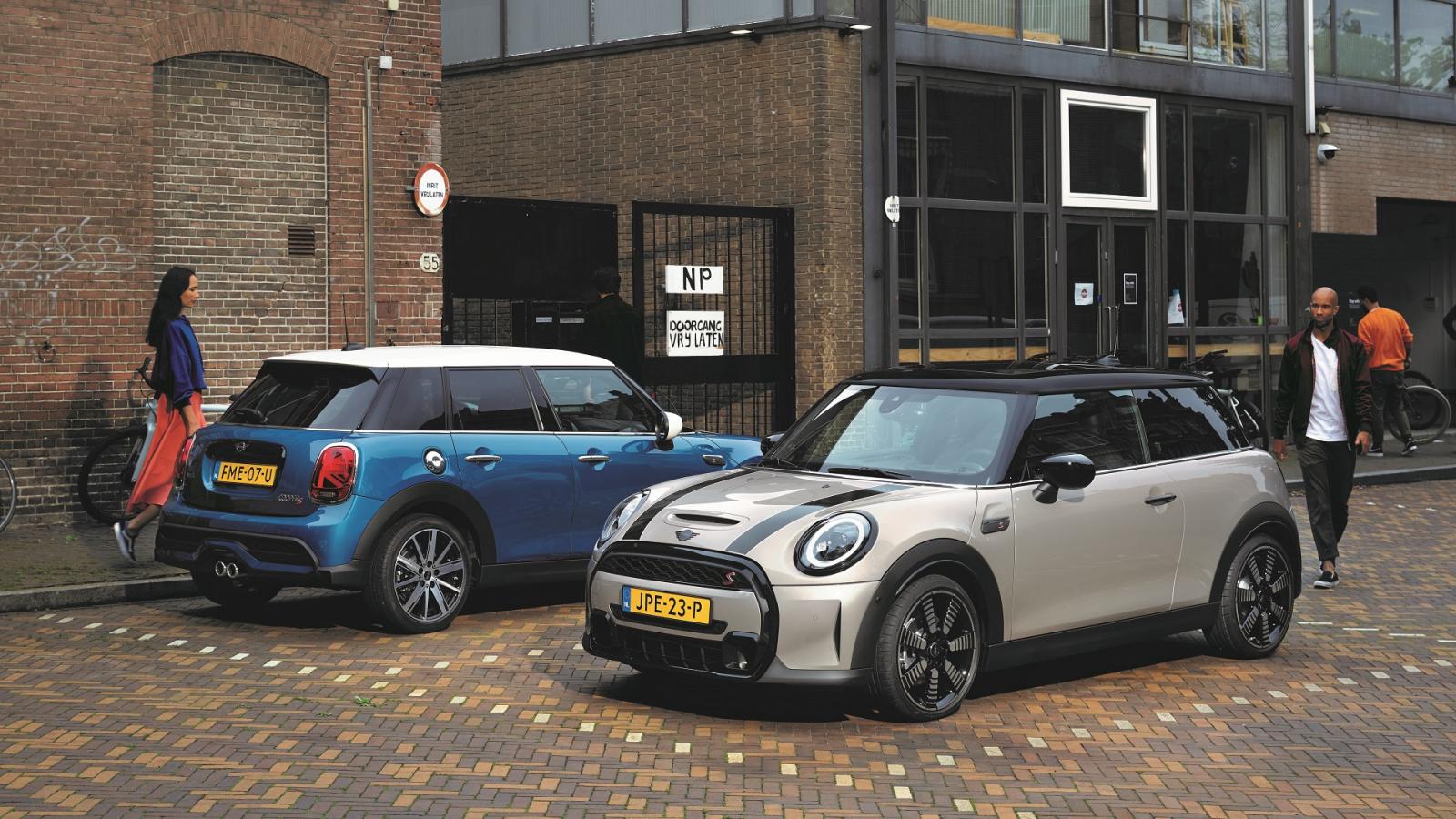 全新MINI掀背車系敞篷車，進駐全台展示中心！