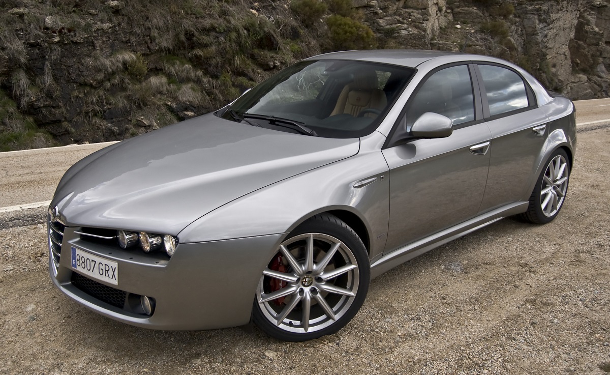 Alfa Romeo 159（939）鋁圈尺寸輪胎尺寸原廠建議規格-車主充電站