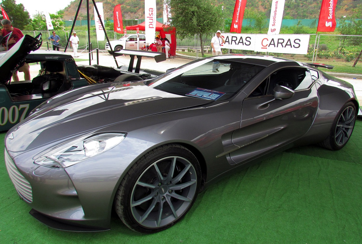 Aston Martin ONE-77鋁圈尺寸輪胎尺寸原廠建議規格-車主充電站