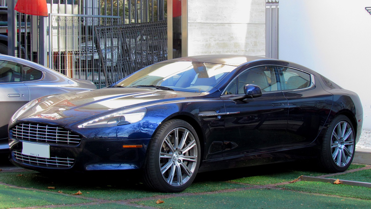 Aston Martin Rapide鋁圈尺寸輪胎尺寸原廠建議規格-車主充電站
