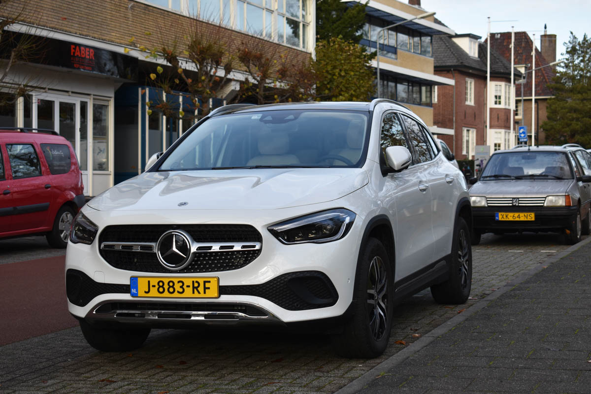 Mercedes-Benz GLA（H247）鋁圈尺寸輪胎尺寸原廠建議規格-車主充電站