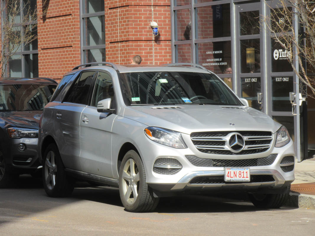 Mercedes-Benz GLE（W166、C292）鋁圈尺寸輪胎尺寸原廠建議規格-車主充電站