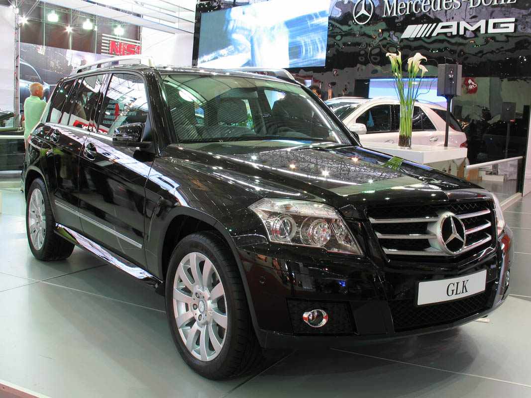 Mercedes-Benz GLK（X204）鋁圈尺寸輪胎尺寸原廠建議規格-車主充電站