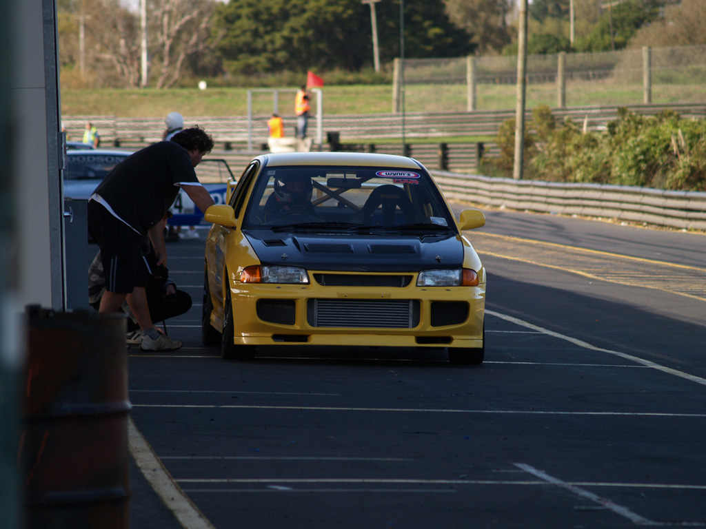 Mitsubishi Lancer Evolution I/II/III（CD9A、CE9A）鋁圈尺寸輪胎尺寸原廠建議規格-車主充電站
