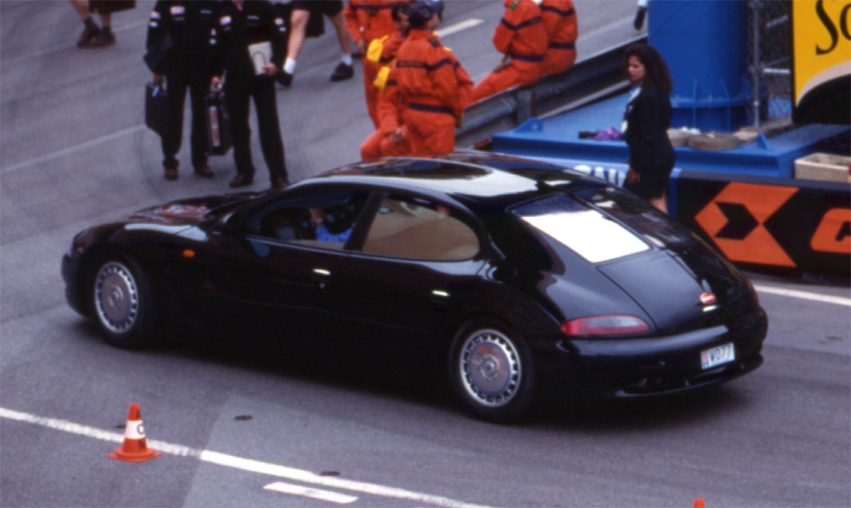 Bugatti EB 112鋁圈尺寸輪胎尺寸原廠建議規格-車主充電站