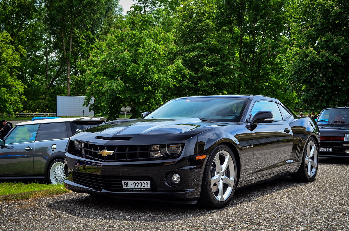 Chevrolet Camaro（V）鋁圈尺寸輪胎尺寸原廠建議規格-車主充電站