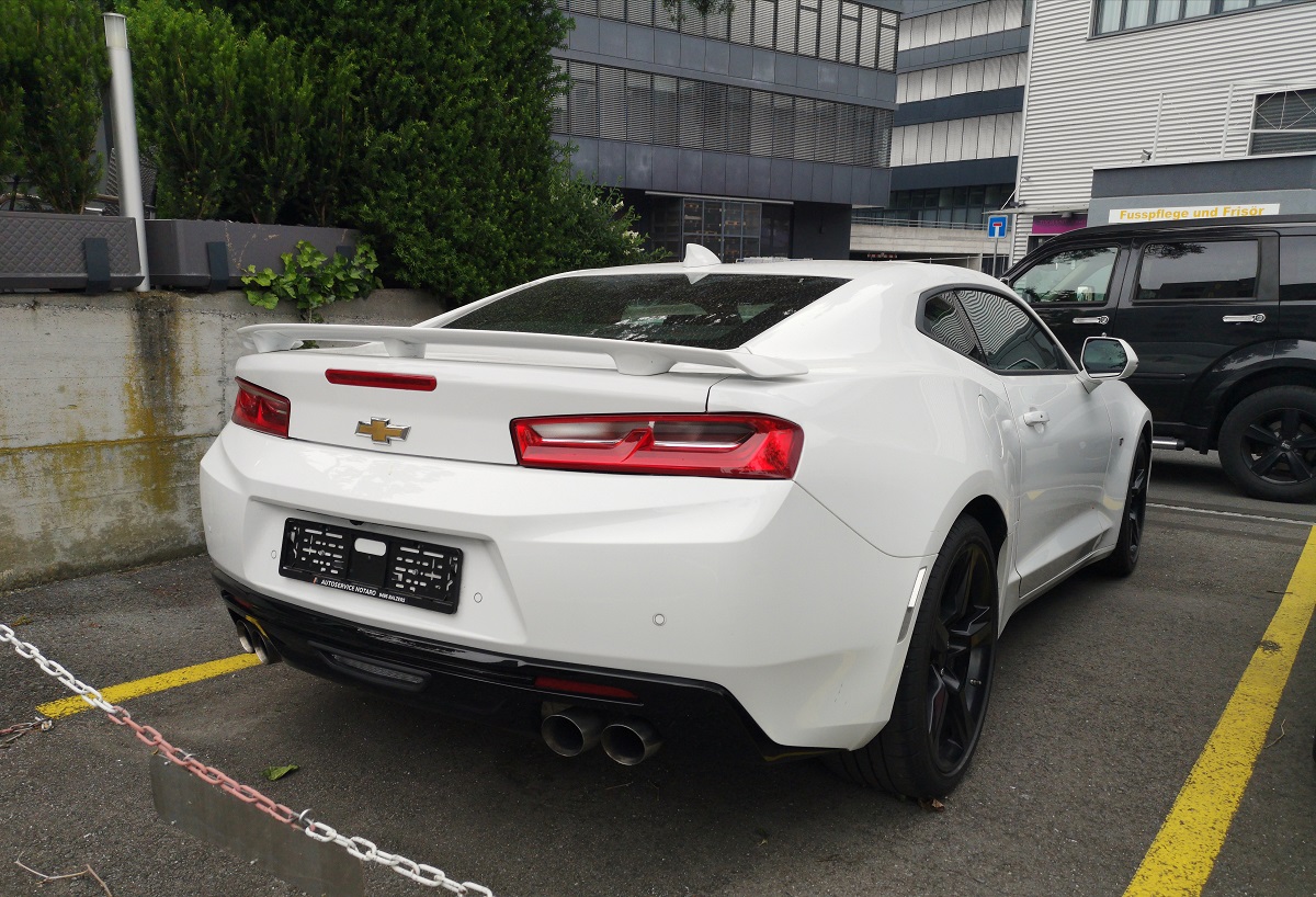Chevrolet Camaro（VI）鋁圈尺寸輪胎尺寸原廠建議規格-車主充電站