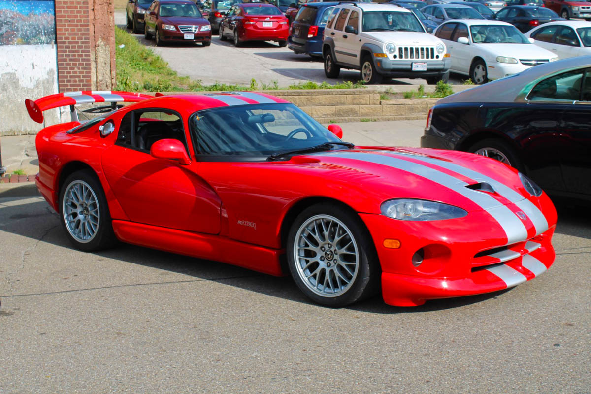 Dodge Viper（ZB II）鋁圈尺寸輪胎尺寸原廠建議規格-車主充電站