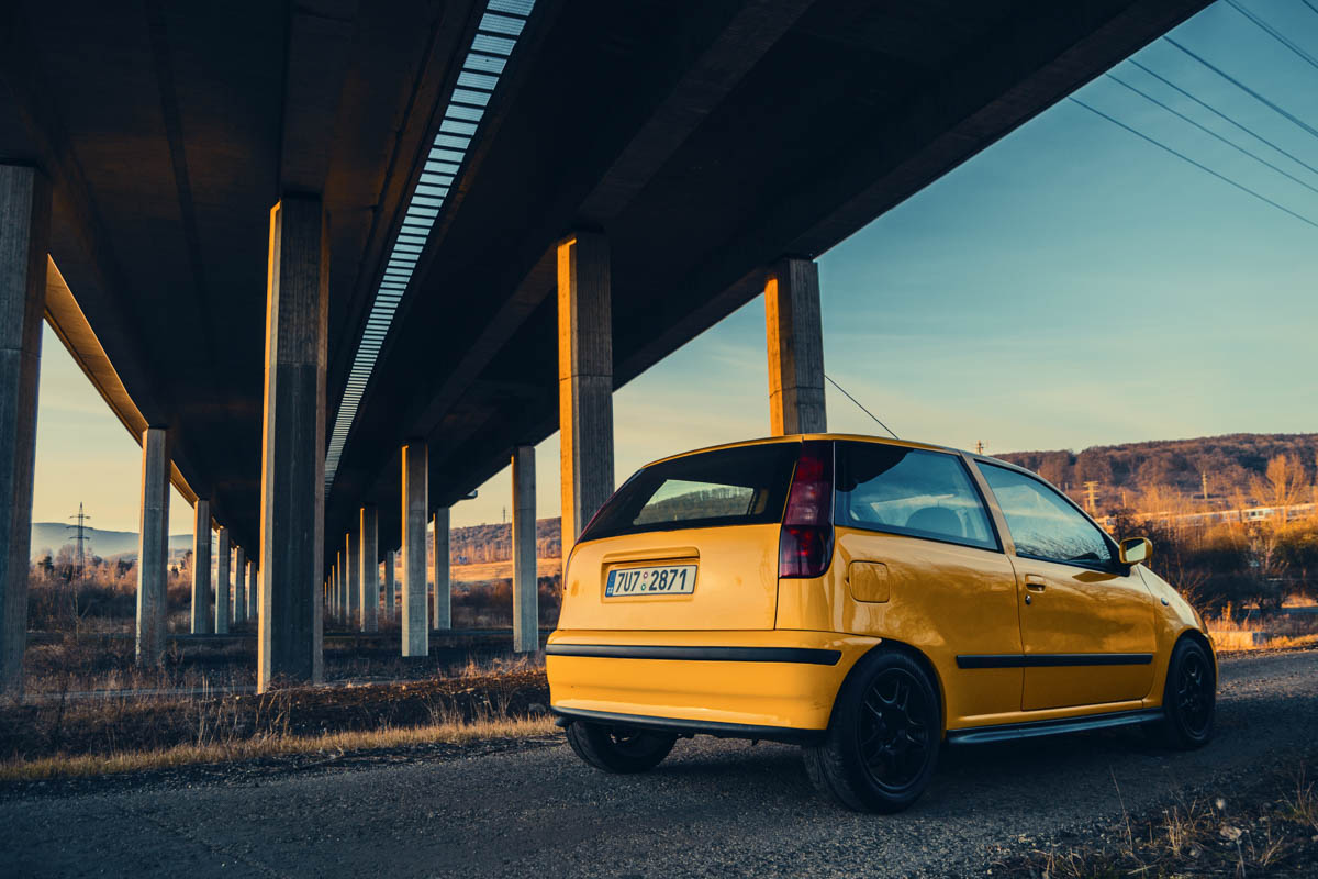 Fiat Punto（176）鋁圈尺寸輪胎尺寸原廠建議規格-車主充電站