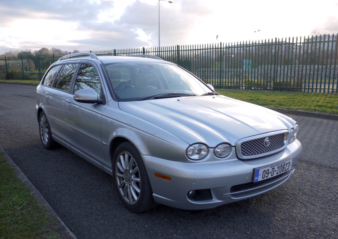 Jaguar X-Type（X400）鋁圈尺寸輪胎尺寸原廠建議規格-車主充電站