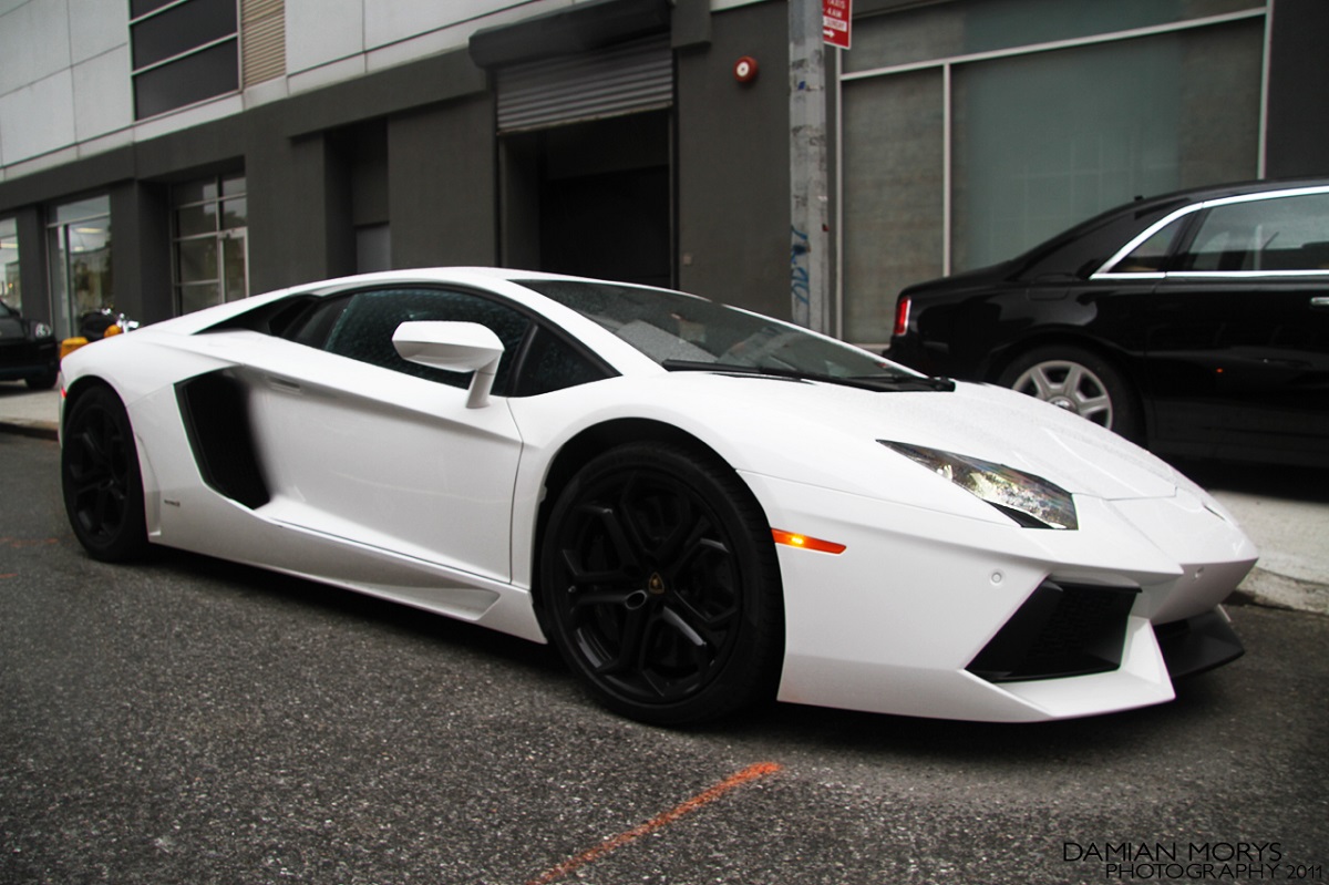 Lamborghini Aventador鋁圈尺寸輪胎尺寸原廠建議規格