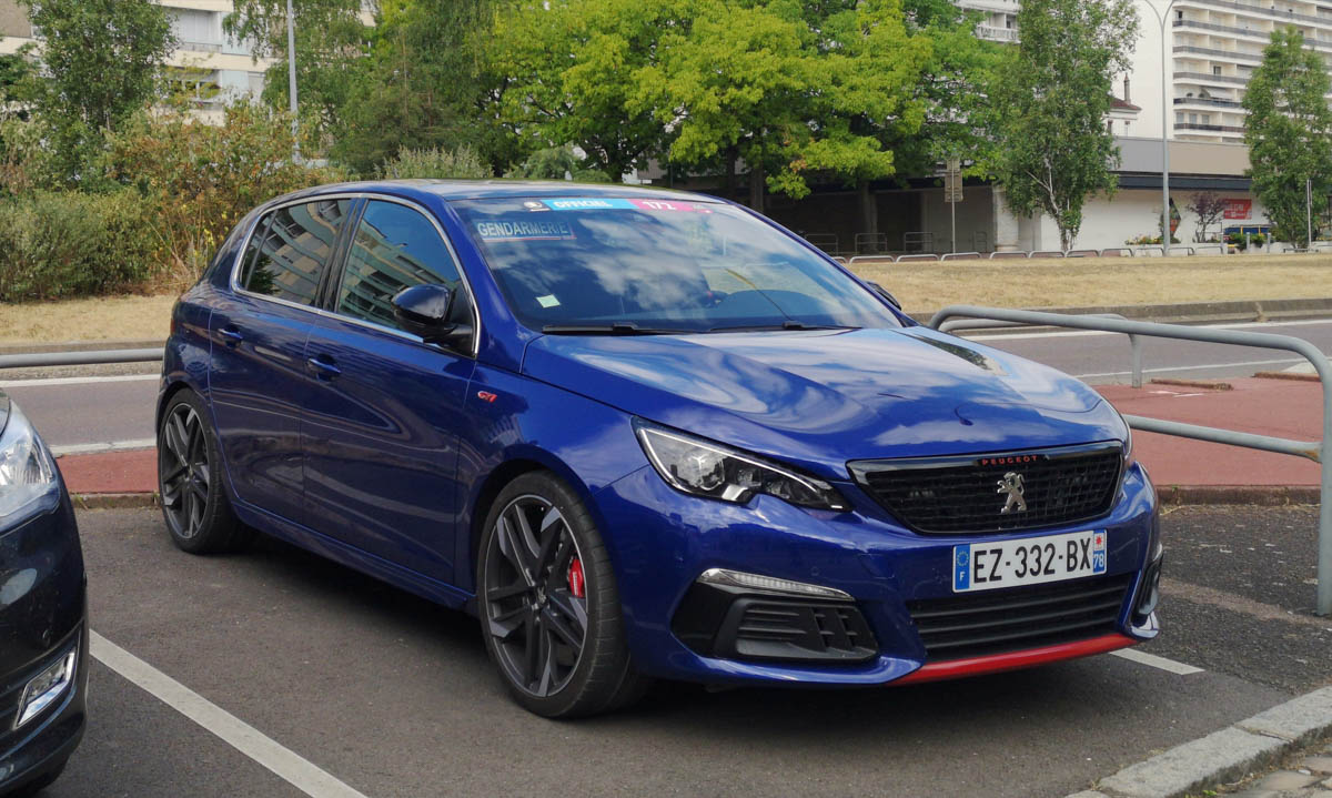 Peugeot 308（T9）鋁圈尺寸輪胎尺寸原廠建議規格-車主充電站