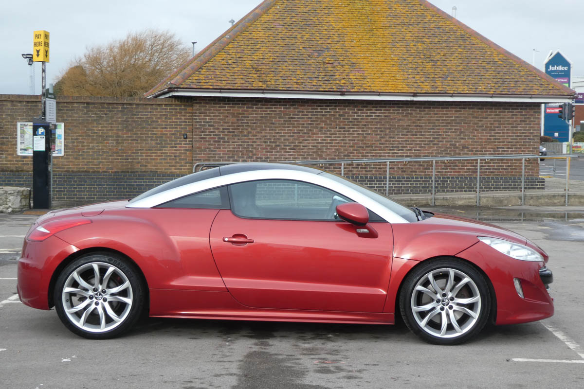 Peugeot RCZ（T75）鋁圈尺寸輪胎尺寸原廠建議規格-車主充電站