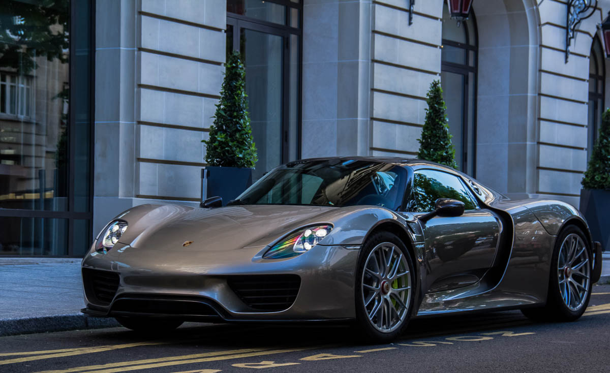 Porsche 918 Spyder鋁圈尺寸輪胎尺寸原廠建議規格-車主充電站