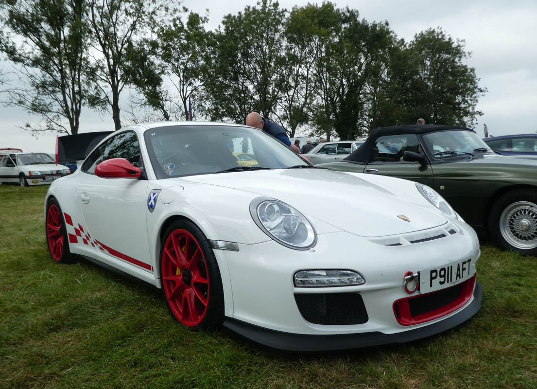 Porsche 911（997）GT3/GT3 RS/GT2 RS鋁圈尺寸輪胎尺寸原廠建議規格-車主充電站
