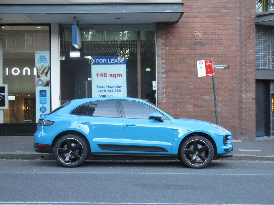 Porsche Cayenne（II）鋁圈尺寸輪胎尺寸原廠建議規格-車主充電站