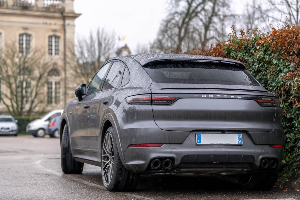 Porsche Cayenne（III）鋁圈尺寸輪胎尺寸原廠建議規格-車主充電站