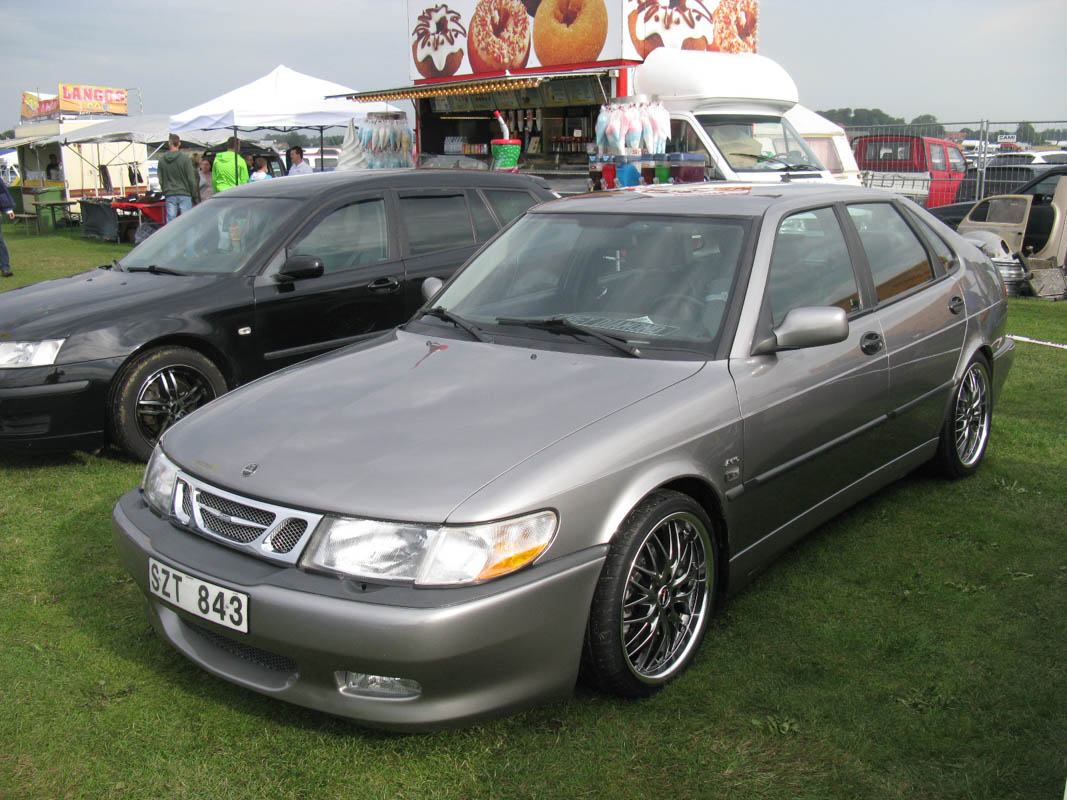 Saab 9-3（YS3D）鋁圈尺寸輪胎尺寸原廠建議規格-車主充電站