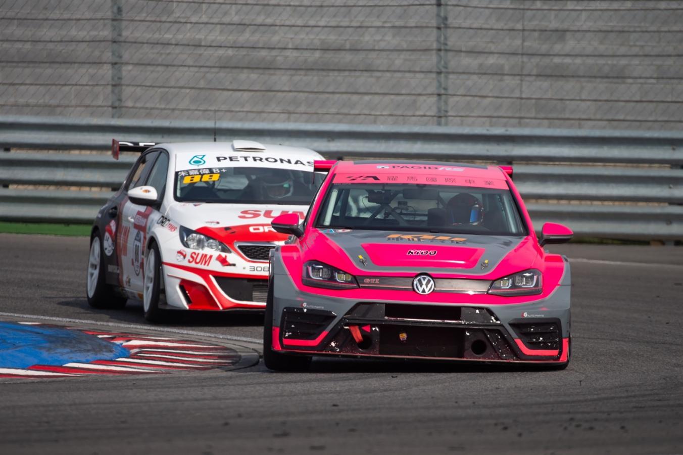 Volkswagen Golf GTI、Golf R（MK8）台中麗寶國際賽道單圈成績排行榜-各家車主賽道日數據不斷更新中