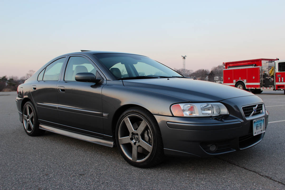 Volvo S60（2000-2009）鋁圈尺寸輪胎尺寸原廠建議規格-車主充電站