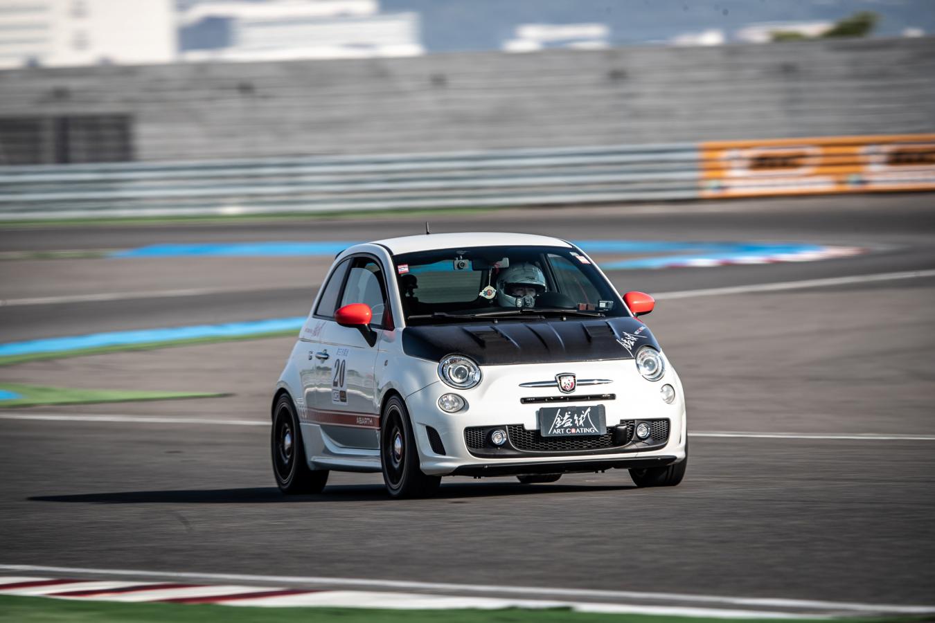 Abarth 500台中麗寶國際賽道單圈成績排行榜-各家車主賽道日數據不斷更新中