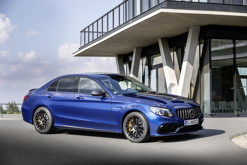 Mercedes Benz W205 C300、GLC 300、W213 E300通病保養問題懶人包，外匯車該怎麼選，保養要注意甚麼？-車主充電站