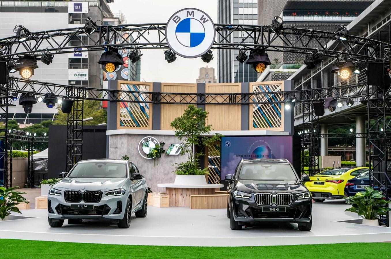 全新BMW iX豪華純電旗艦休旅磅礡登場，刻劃移動新風貌！