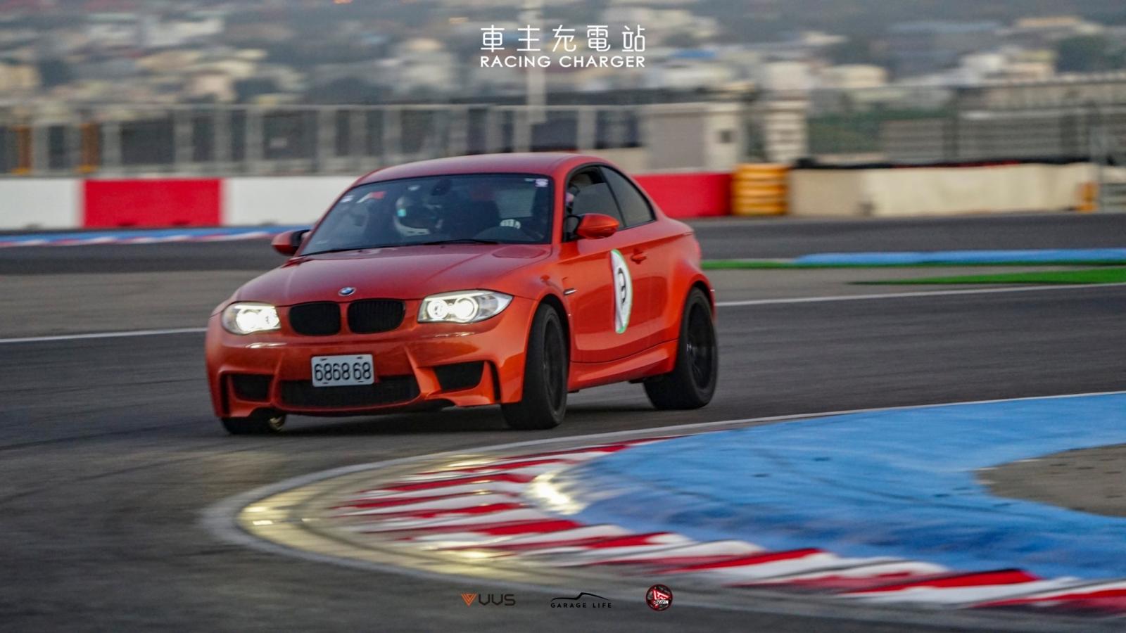 BMW 1M（E82）車主開箱心得評價：即使擁有R35 GTR，還是忘不了BMW 1M帶來的美好回憶！