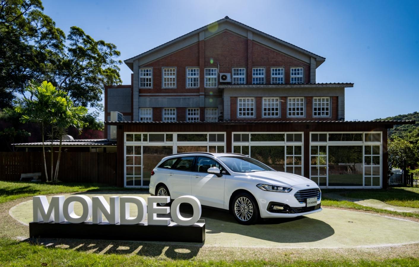 Ford Mondeo Hybrid Wagon 22年式限量到港，同級唯一歐洲油電智能跑旅！