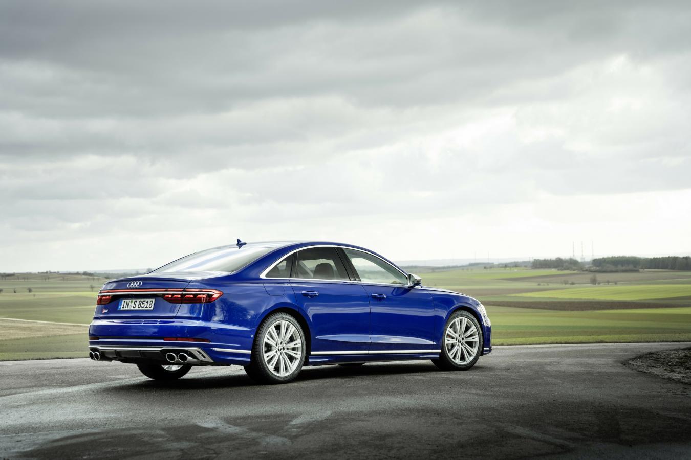 全新Audi A8 全車系啟動預售，四環豪華科技旗艦再進化！-車主充電站
